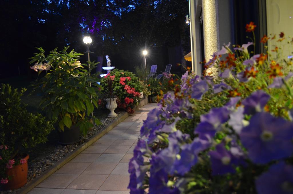 Rothsee Hotel Allersberg Dış mekan fotoğraf